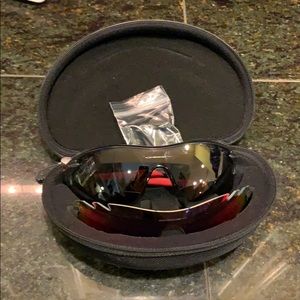 Oakley Radar polarized sunglasses red